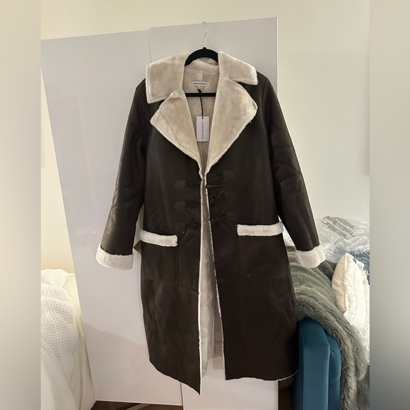 NWT WeWorewhat SUEDE BONDED FAUX FUR TRENCH COAT - Picture 5 of 7